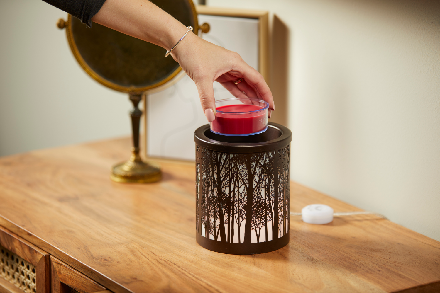 slide 2 of 2, Yankee Candle Scenterpiece Meltcup Warmer 1 ea, 1 ct