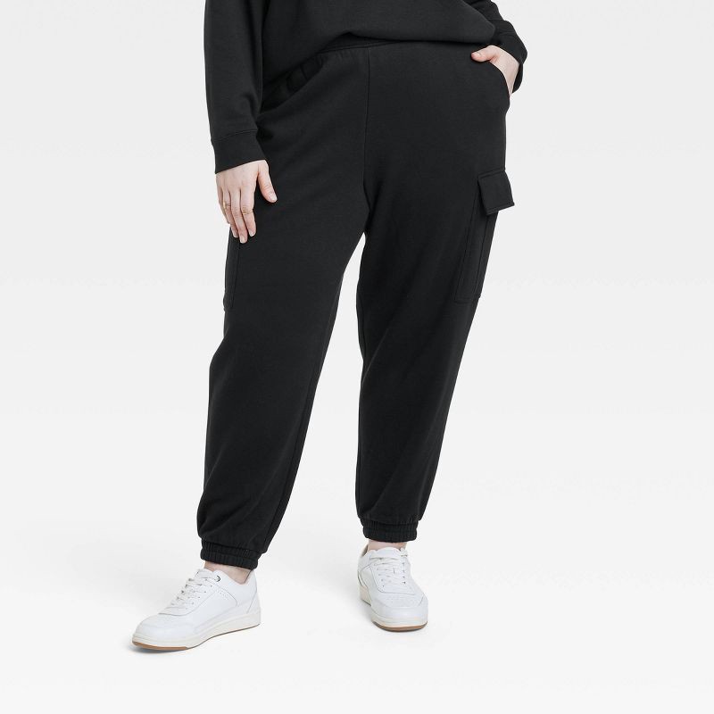 Universal hot sale thread sweatpants