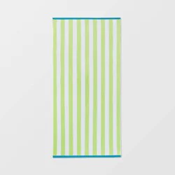 XL Reversible Towel Green/Aqua - Sun Squad™: 100% Cotton, Lightweight, Machine Washable, Terry Construction, OEKO-TEX Certified