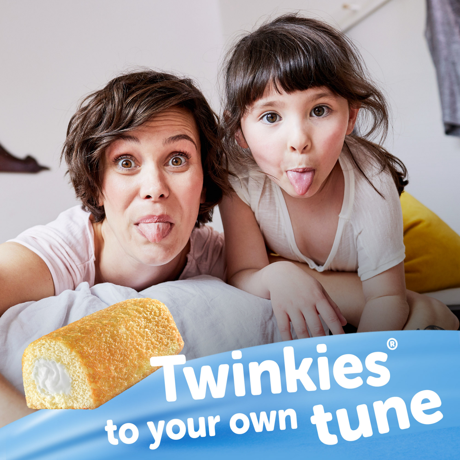 slide 8 of 8, Hostess Twinkies Snack Cakes, Golden Sponge Cake with Creamy Filling, 2.7 Oz. Sleeve (2 Cakes), 2 ct