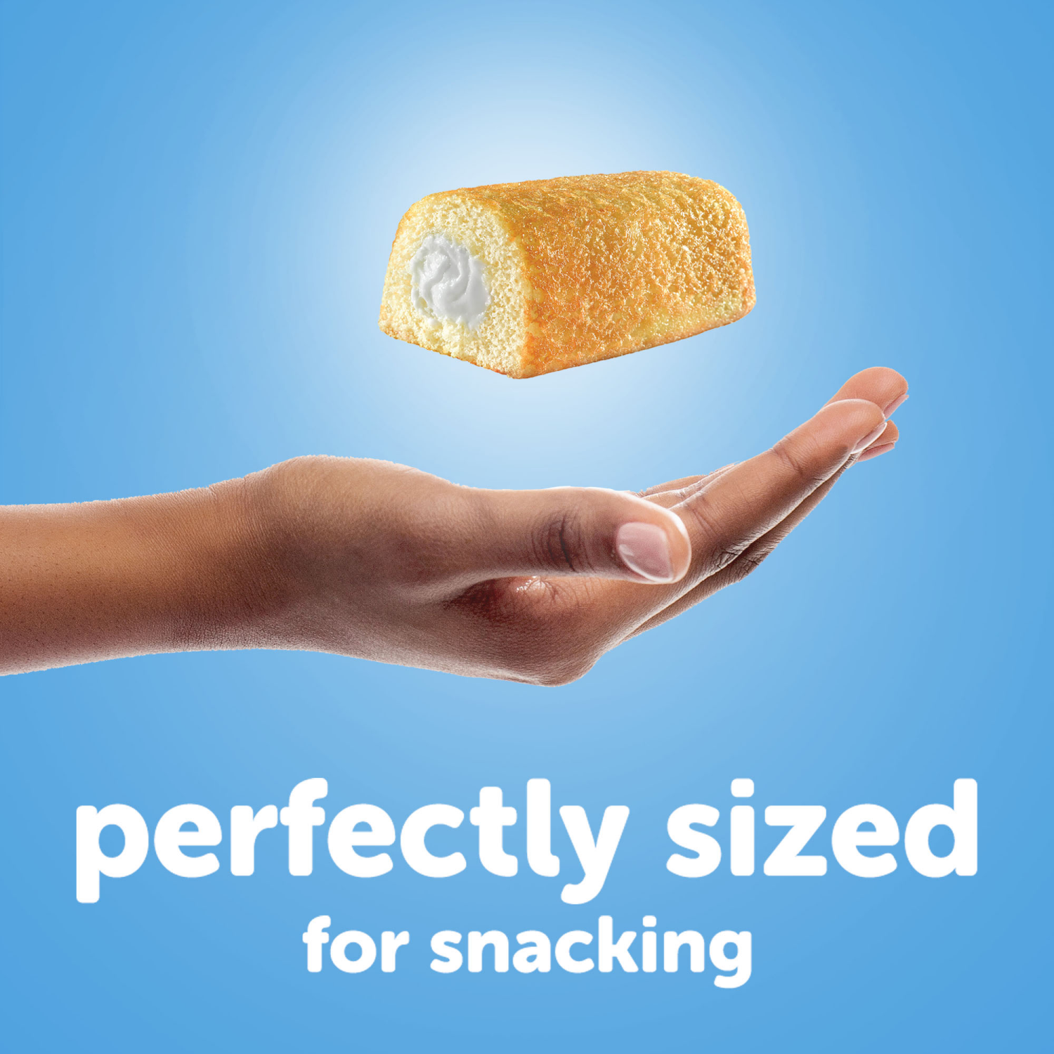 slide 3 of 7, Hostess Twinkies Snack Cakes, Golden Sponge Cake with Banana Artificially Flavored Filling, 13.58 Oz. Box (10 Ct.), 10 ct