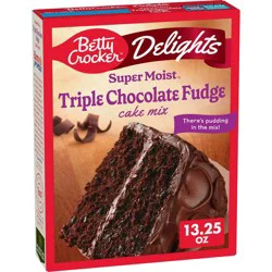 Betty Crocker Triple Chocolate Fudge Super Moist Cake Mix - 13.25oz