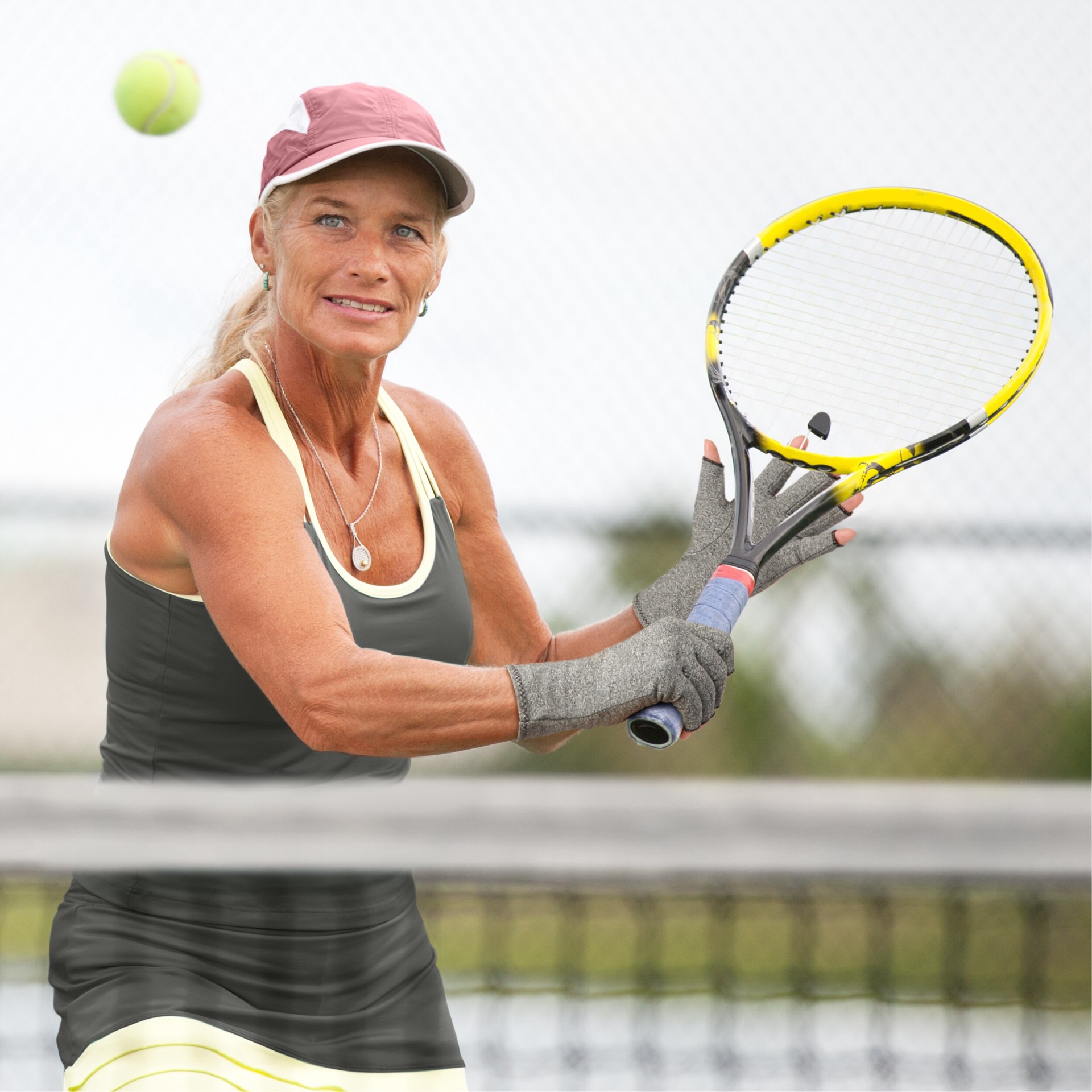 slide 4 of 5, Support,Arthritis Glv,S,Microb,Sr, 1 ct