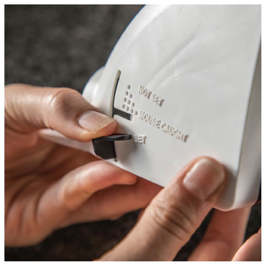 slide 5 of 5, Tomcat Kill & Contain Mouse Trap, 2 ct