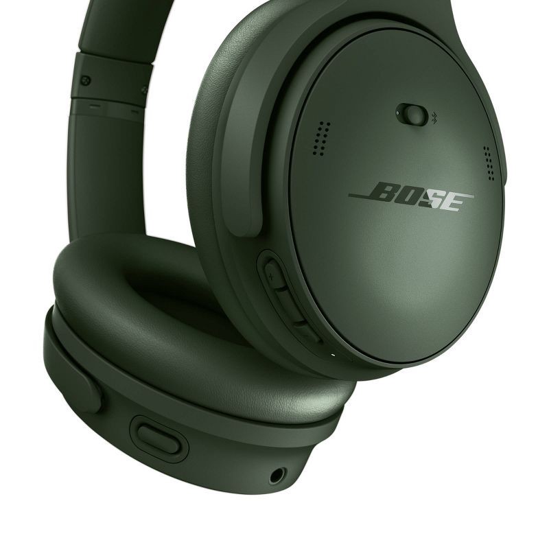 slide 5 of 9, Bose QuietComfort Bluetooth Wireless Noise Cancelling Headphones - Green, 1 ct