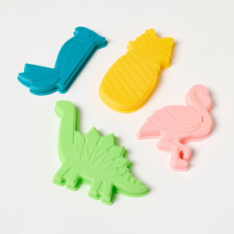 slide 3 of 3, Transparent Water Can Design 15pc Set - Sun Squad™: Sand Beach Toys for Kids, 15 ct