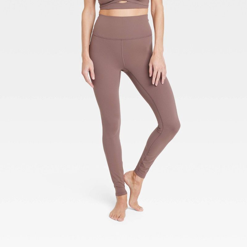 Women's Everyday Soft Ultra High-Rise Leggings - All in Motion Brown XXL 1  ct
