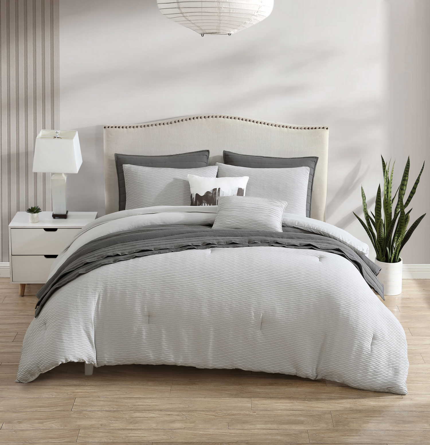 slide 2 of 3, 8pc Queen Fashion Comforter Set, 8 ct