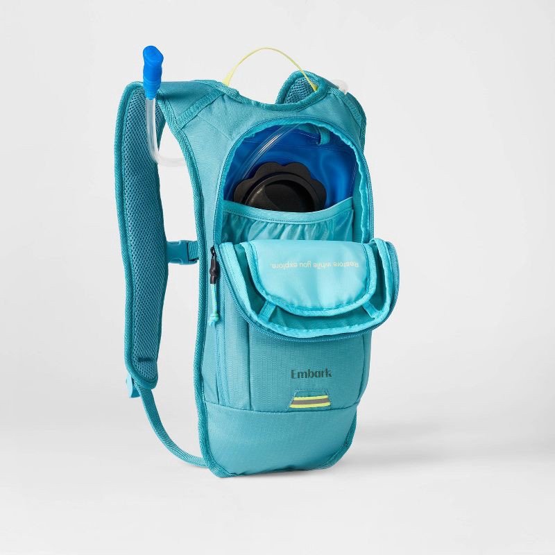 slide 4 of 4, 4L Hydration Pack Blue - Embark™, 4 liter