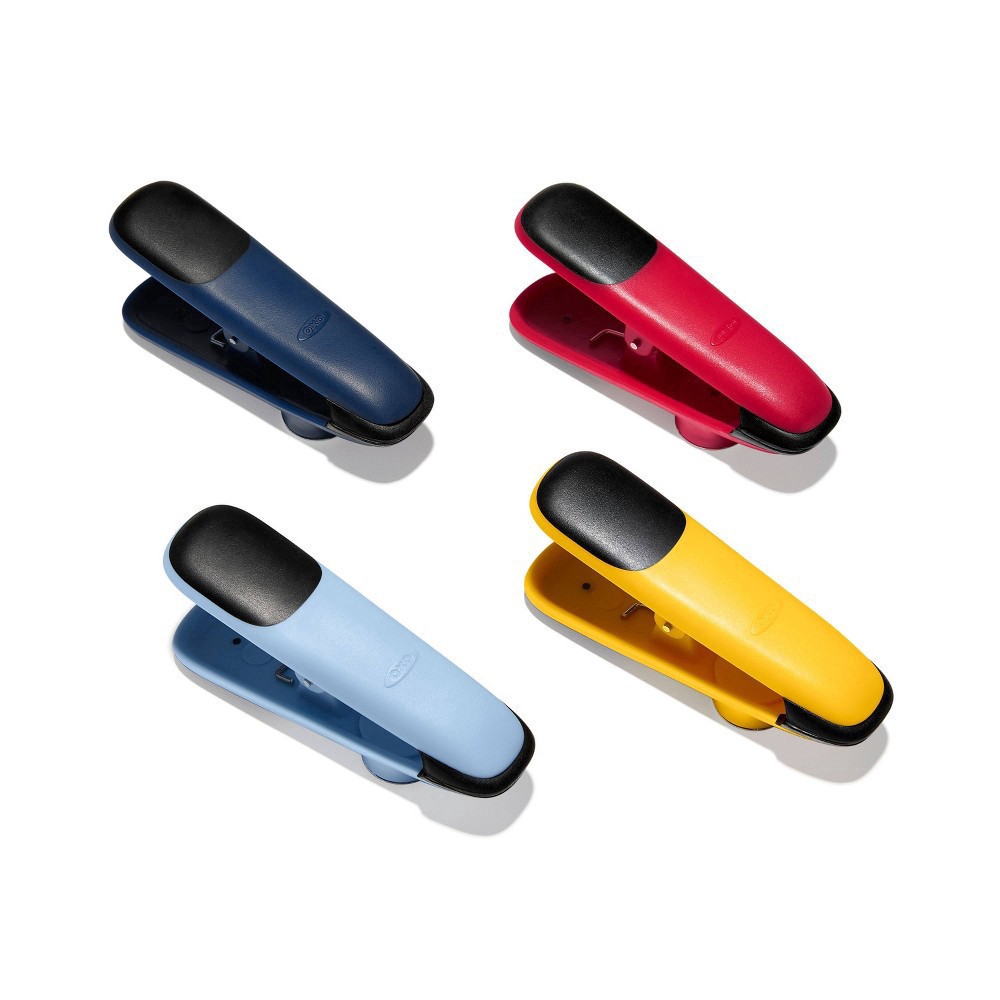 slide 9 of 9, OXO Clips 4 ea, 4 ct