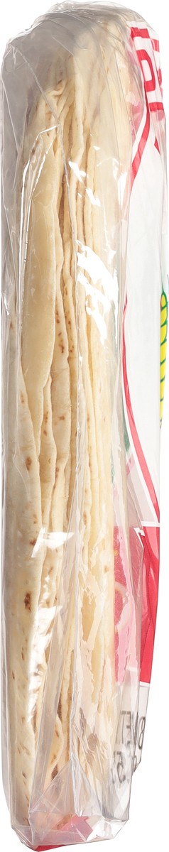 slide 3 of 14, La Banderita Comalera Traditional Flour Tortillas 16 ea, 16 ct