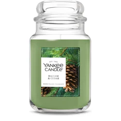 Yankee Candle Large Jar Scented Candle with up to 150 Hour Burn Time, Premium Plant Wax Blend for Consistent Burn, 22 oz Jar Candle with Room Filling Fragrance, Balsam & Cedar