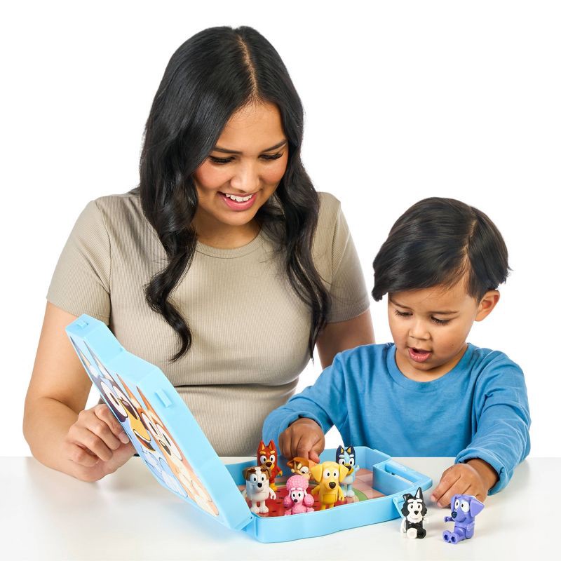 slide 6 of 11, Bluey Play & Go Collector Case with Figures (Target Exclusive): Articulated Mini Figures, Bluey & Bingo Characters, Plastic Material, 1 ct