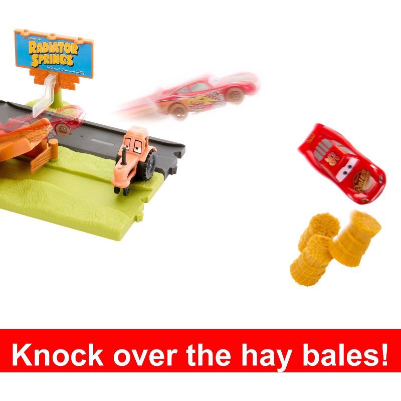 slide 4 of 5, Disney Pixar Cars Frank Escape and Stunt Race Playset, 1 ct