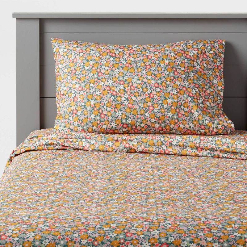 slide 1 of 4, Twin Microfiber Kids' Sheet Set Green Floral - Pillowfort™: Recycled Polyester, Botanical Pattern, OEKO-TEX Certified, 1 ct