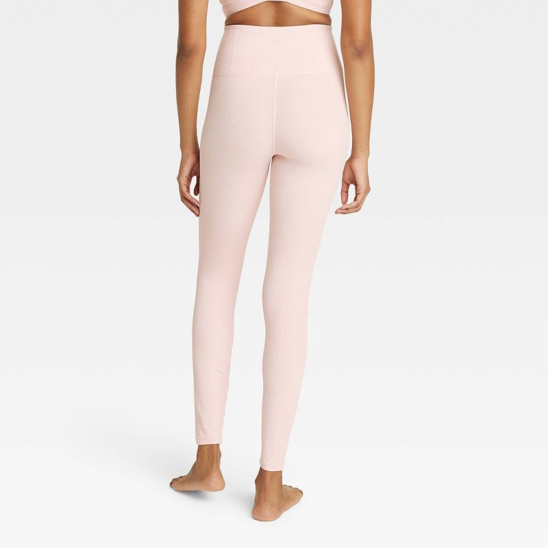 Women's Ultra High-Rise Rib Leggings - All in Motion Pink L 1 ct