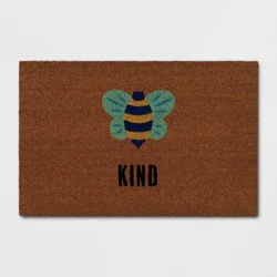 1'6"x2'6" Bee Kind Doormat Natural - Sun Squad™