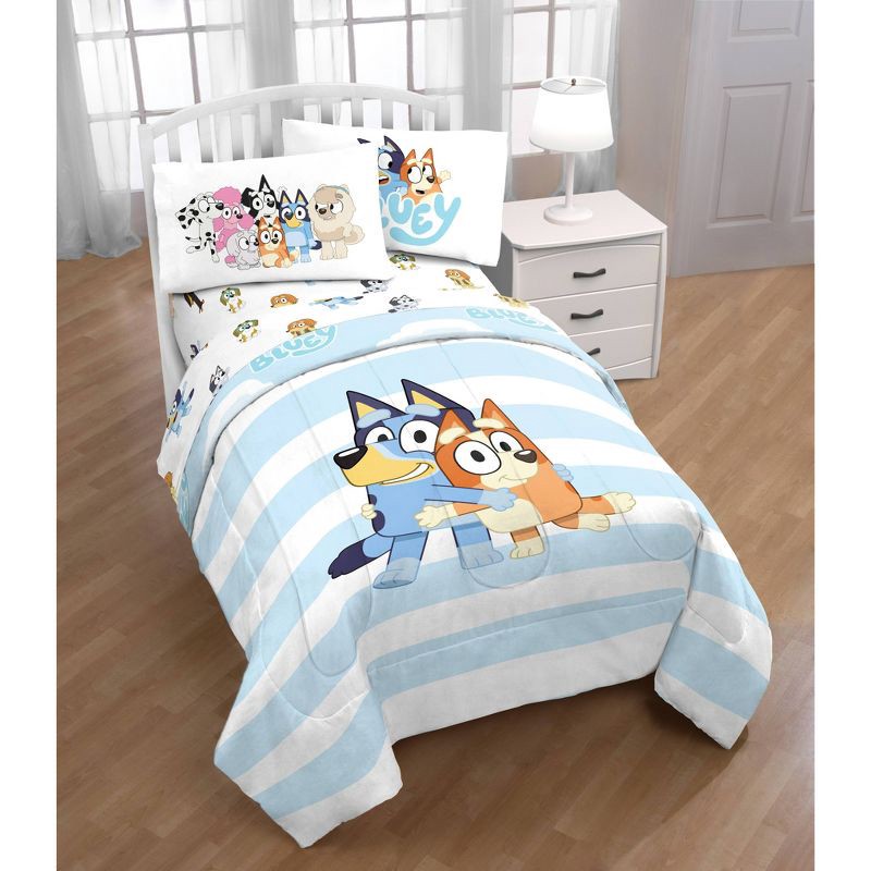 slide 2 of 4, Bluey Twin Kids' Comforter White/Blue, 1 ct