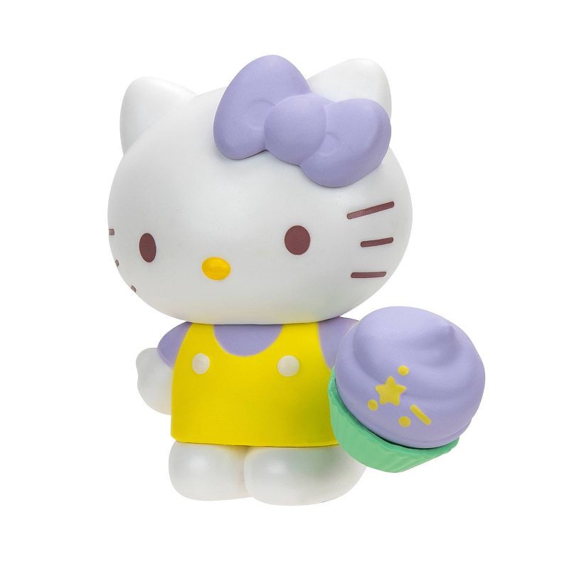 slide 7 of 40, Hello Kitty Surprise Pack Figure, 1 ct