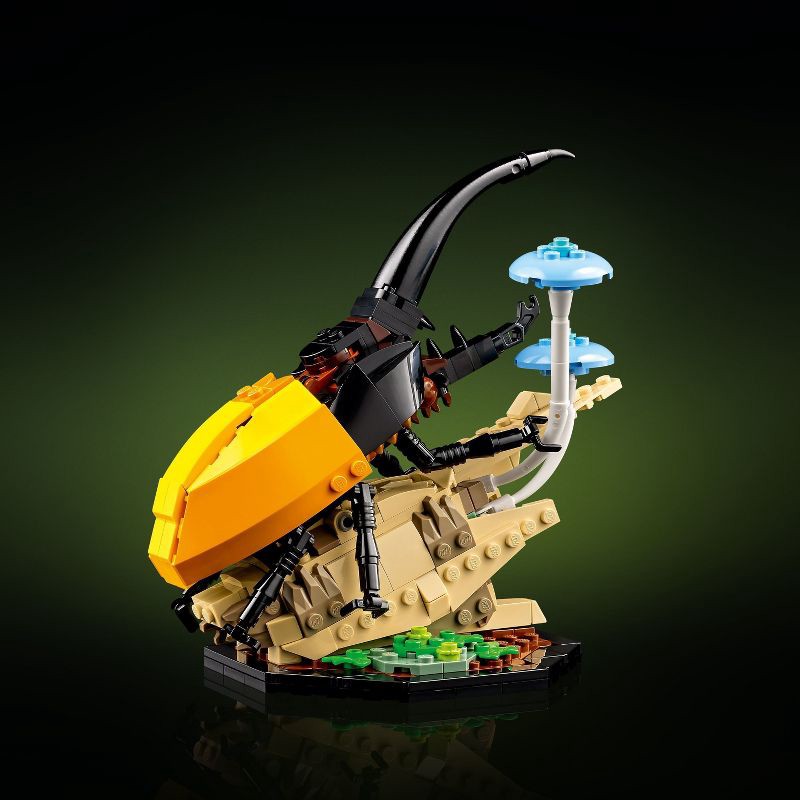 slide 4 of 6, LEGO Ideas The Insect Collection Building Set and Nature Décor 21342, 1 ct