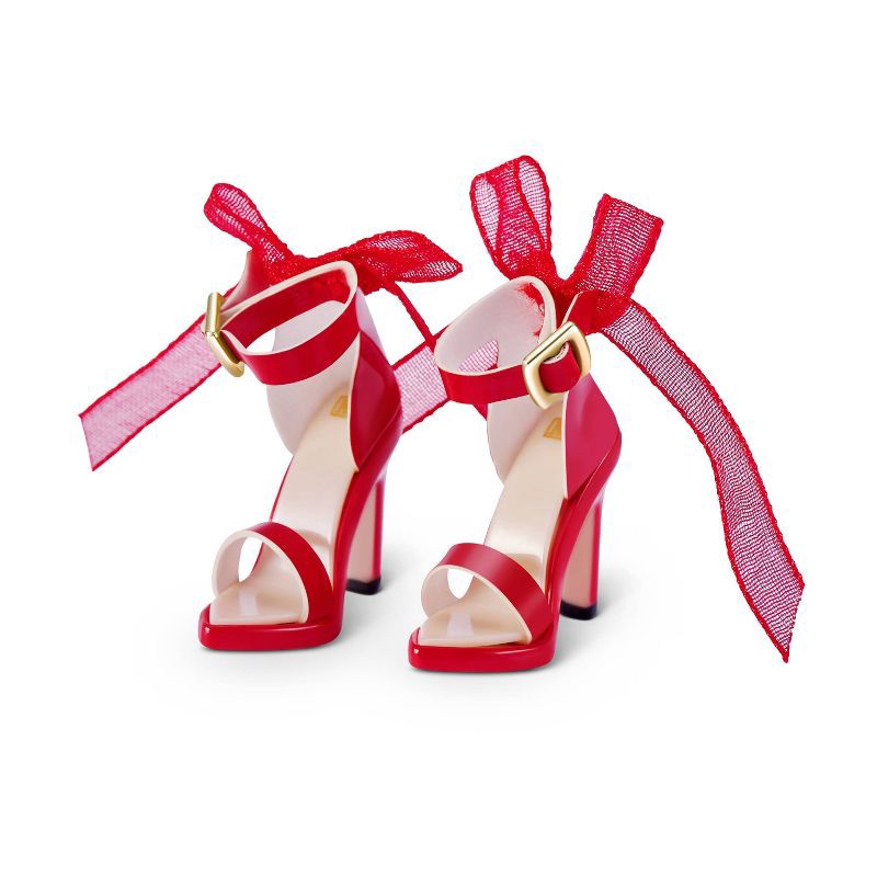 slide 7 of 9, 5 Surprise Fashion Mini Brands Series 3, 1 ct