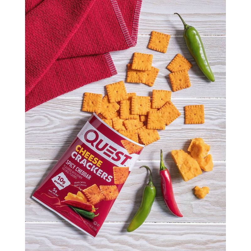 slide 4 of 9, Quest Nutrition Crackers - Spicy Cheddar - 4pk/4.23oz, 4 ct, 4.23 oz