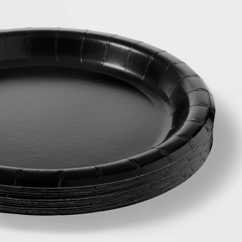 slide 3 of 3, 20ct 8.5" Dinner Plate Black - Spritz™, 20 ct