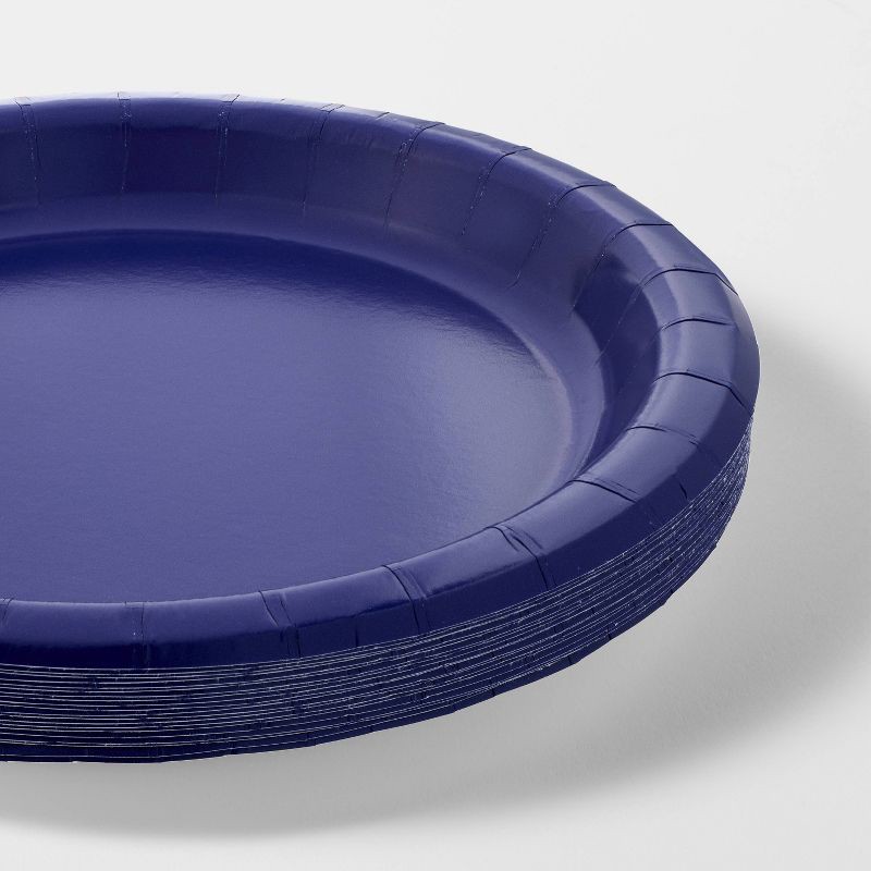 slide 3 of 3, 20ct 8.5" Disposable Dinner Plates Navy Blue - Spritz™, 20 ct