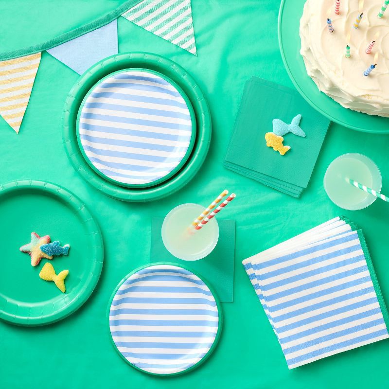 slide 2 of 3, 20ct 8.5" Disposable Dinner Plates Green - Spritz™, 20 ct