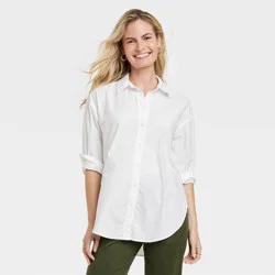 Women's Oversized Long Sleeve Collared Button-Down Shirt - Universal Thread™ White M: 100% Cotton, Lightweight Poplin, Machine Washable