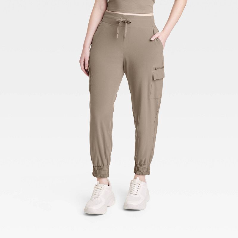 Women's Flex Woven Mid-Rise Cargo Joggers - All In Motion™ Taupe XL 1 ct