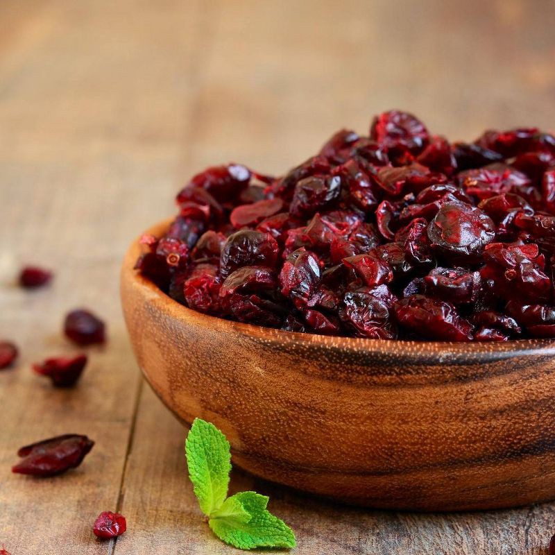 slide 2 of 4, Organic Dried Sweetened Cranberries - 5.5oz, 5.5 oz