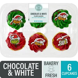 Bakery Fresh Chocolate & White Grinch Cupcakes