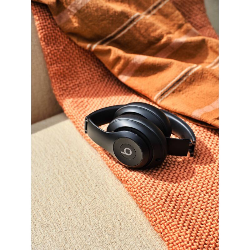 slide 16 of 18, Beats Studio Pro Bluetooth Wireless Headphones - Black, 1 ct