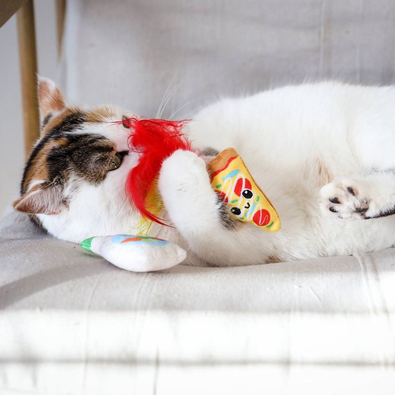 slide 3 of 5, Quirky Kitty Rowdy Ranch Pizza Cat Toy - 2pk, 2 ct