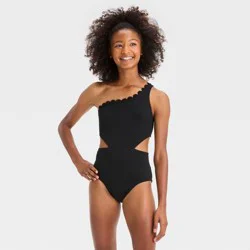 Girls' Sweet Scallop One Piece Swimsuit - art class™ Black M