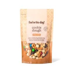 Cookie Dough Trail Mix - 9.5oz - Favorite Day™