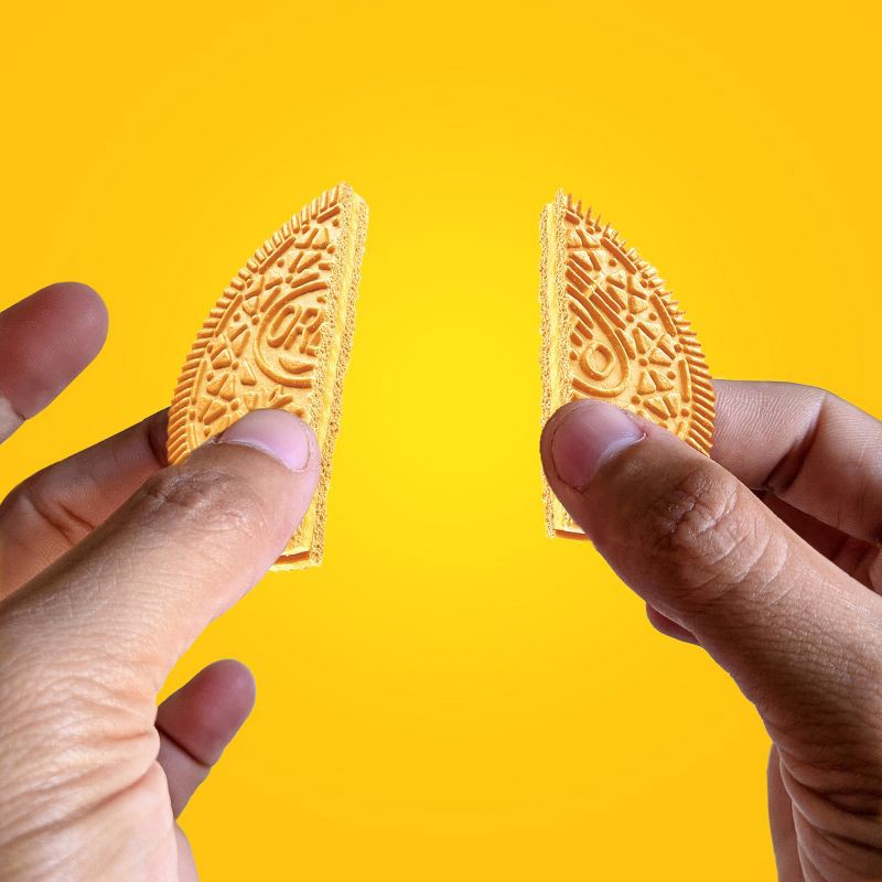 slide 4 of 14, Oreo Thins Lemon Creme Sandwich Cookies Family Size - 11.78oz, 11.78 oz