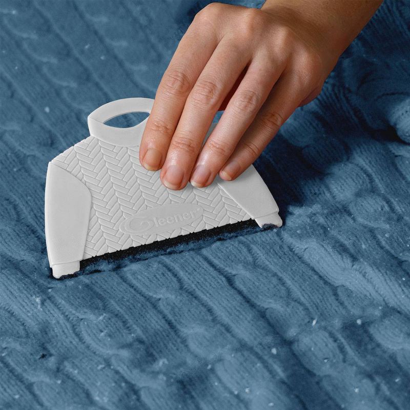 slide 8 of 9, Gleener Sweater Shaver: Lint Remover & Defuzzer, 90% Recycled Plastic, White/Blue, No Battery Needed, 1 ct