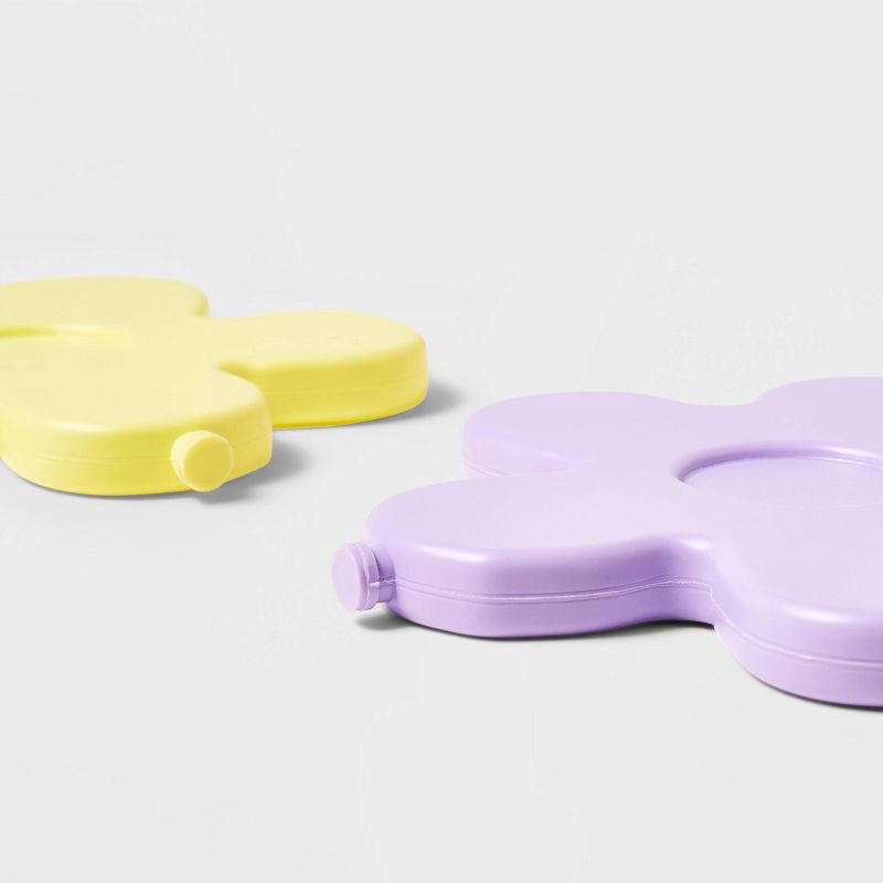 slide 3 of 3, Kids' Set of 2 Refreezable Ice Packs Daisy - Cat & Jack™️: BPA-Free Lunch Accessory, 1 ct