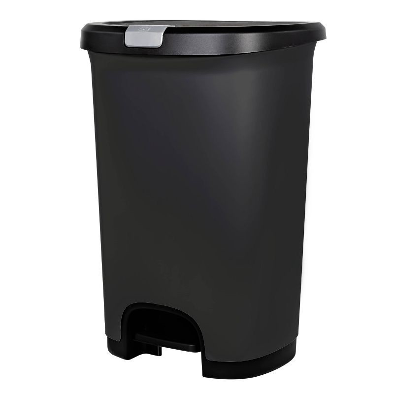 slide 1 of 4, Hefty 12gal Step Trash Can Gray: Kitchen Garbage Can, Locking Lid, Indoor, Polypropylene, 24.09" H, 13.7" W, 4.39 lbs, 12 gal, 4.39 lb