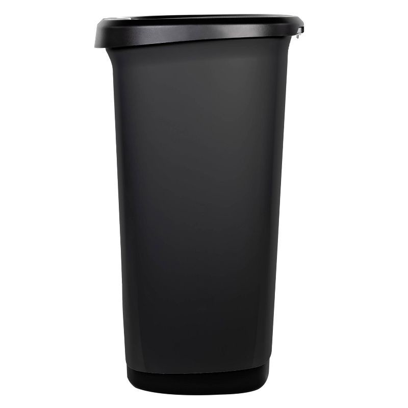 slide 3 of 4, Hefty 12gal Step Trash Can Gray: Kitchen Garbage Can, Locking Lid, Indoor, Polypropylene, 24.09" H, 13.7" W, 4.39 lbs, 12 gal, 4.39 lb