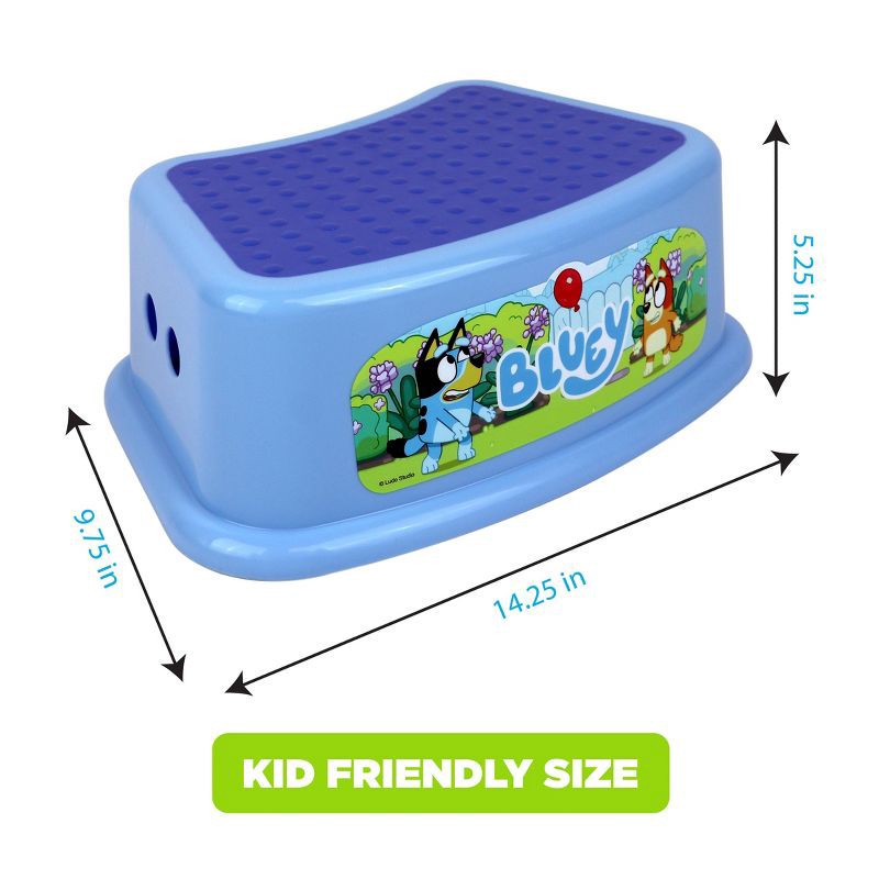 slide 5 of 7, Bluey Step Stool, 1 ct