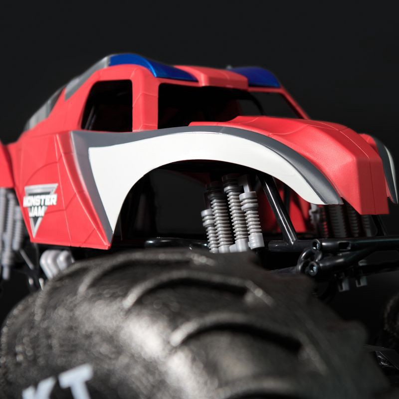 slide 7 of 9, Monster Jam Marvel Mega Spider-Man RC Monster Truck, 1 ct