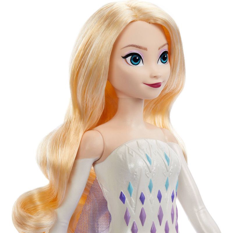 slide 3 of 6, Disney Frozen Elsa & Olaf Adventures with Elsa Doll, Olaf Figure, Moldable Sand & 4 Stampers, 1 ct