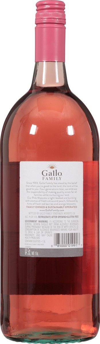 slide 6 of 9, Gallo Family Vineyards Blush Wine, 1.50 liter
