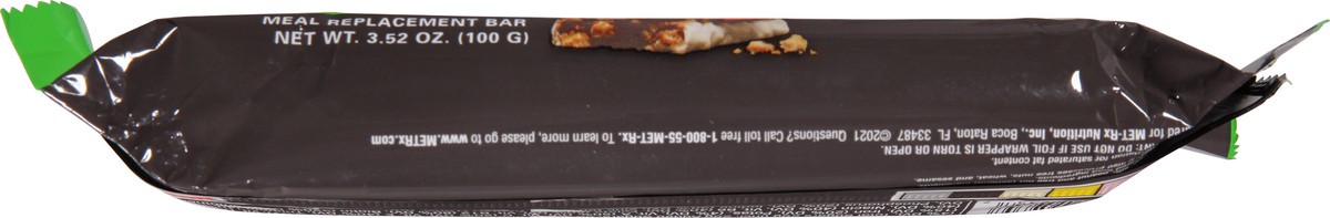 slide 5 of 9, MET-Rx Big 100 Crispy Apple Pie Meal Replacement Bar 3.52 oz, 3.52 oz