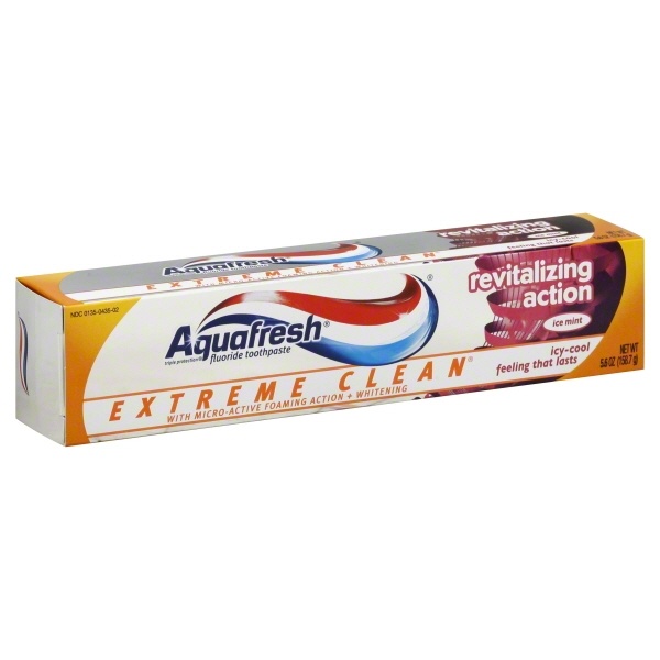 slide 1 of 1, Aquafresh Extreme Clean Revitalizing Action Ice Mint Fluoride Toothpaste E, 5.6 oz