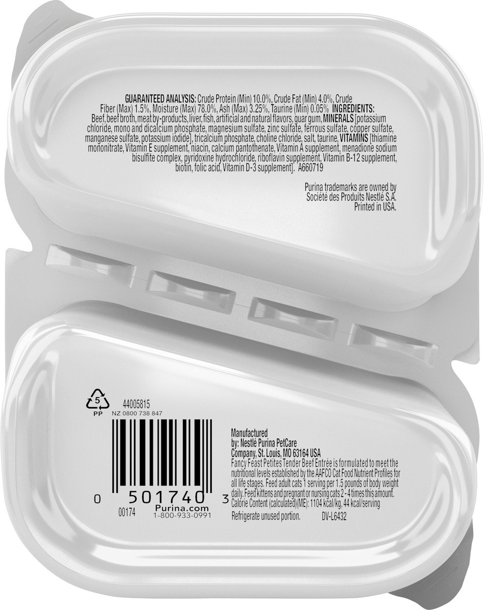 slide 7 of 14, Fancy Feast Purina Fancy Feast Gourmet Pate Wet Cat Food, Petites Tender Beef Entree - 2.8 oz. Tub, 2.8 oz