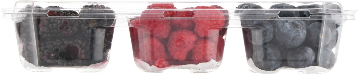 slide 4 of 12, Jean's Classy Mixed Berries 10 oz, 10 oz